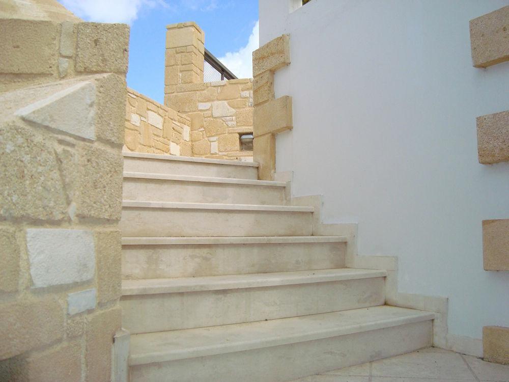 Thealia Apartment Karefiliana Exterior photo